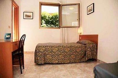 Hotel Industrial Roma